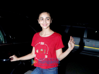 Alia Bhatt snapped post an ad shoot at Mehboob Studio