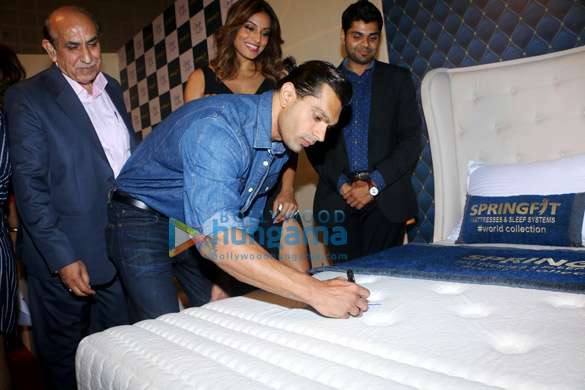 bipasha basu and karan singh grover launch springfit mattresses autograph collection 3