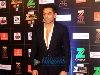 Celebs grace 'Zee Cine Awards 2017