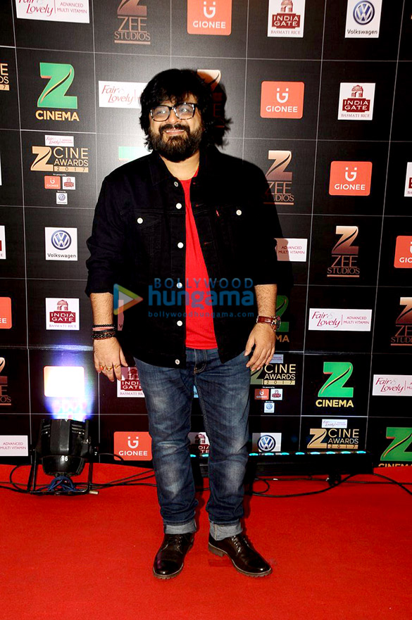 celebs grace zee cine awards 2017 74