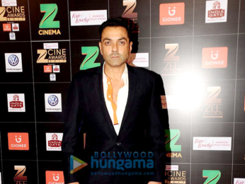 Celebs grace 'Zee Cine Awards 2017'