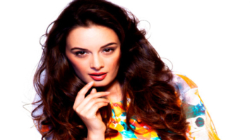 Celebrity Photos of Evelyn Sharma