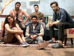 Check out: Parineeti Chopra, Arshad Warsi, Tusshar Kapoor and others have a hard night on Golmaal Again set