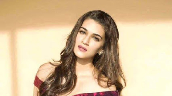 Kriti Sanon’s Special Message For Everyone In LG K10 Ad