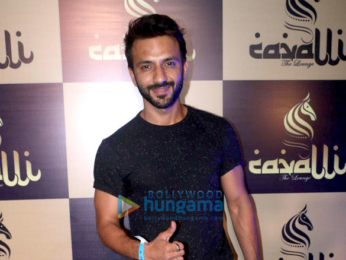 Neil Nitin Mukesh, Sophie Choudry and Urvashi Rautela grace the launch of Cavalli Lounge