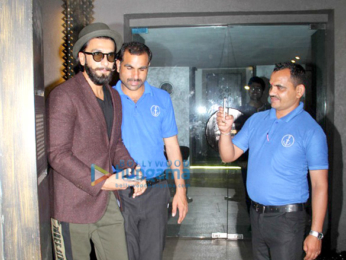 Ranveer Singh, Anushka Manchanda & Anusha Dandekar snapped at Out of the Blue