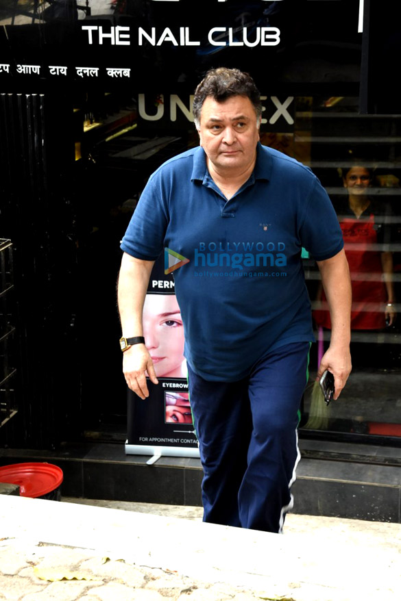 rishi kapoor snapped in bandra 4