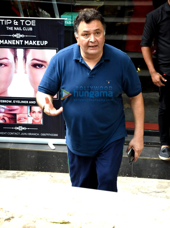 rishi kapoor snapped in bandra 7
