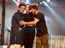 Shah Rukh Khan & Anushka Sharma snapped rehearsing for ‘Mijwan – Summer 2017’ show