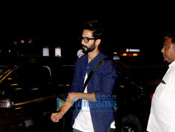 Shahid Kapoor snapped on his way to Delhi to attend the India Today Conclave