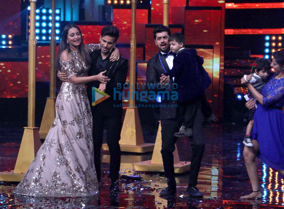 sonakshi sinha promotes noor on the sets of nach baliye 6