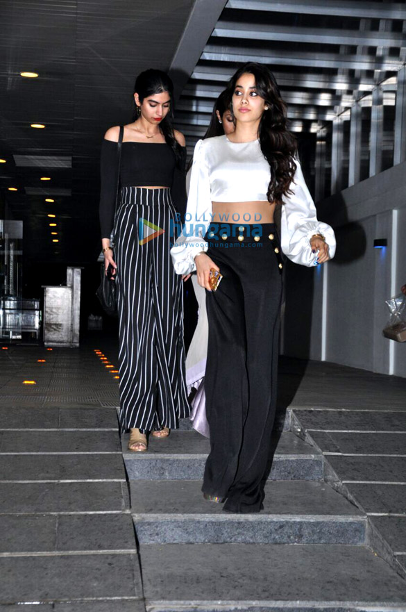 sridevi jhanvi khushi snapped post dinner at hakkasan 8