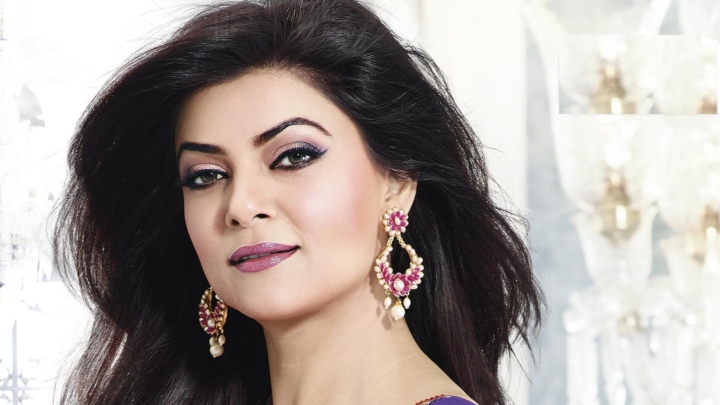 Sushmita Sen Gets Her Hair Done In New York; Shares A Video