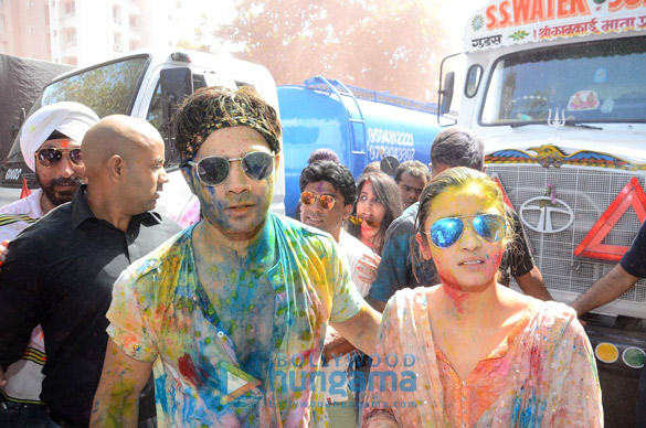 varun dhawan alia bhatt grace zoom holi bash 2017 13