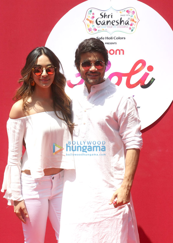 varun dhawan alia bhatt grace the zoom holi party 2017 15
