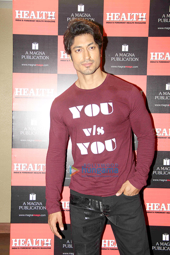 vidyut jammwal unveils the latest issue of health nutrition 2