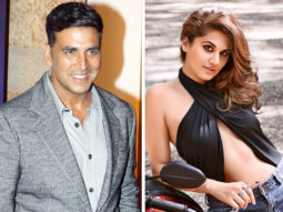 Watch: Akshay Kumar and Taapsee Pannu teach important self defense technique for women