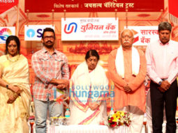 Aamir Khan honoured at 75th Dinanath Mangeshkar Awards