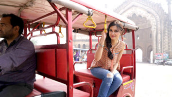 Check out: Diana Penty explores Lucknow in a rickshaw