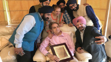 Dilip Kumar awarded the ‘Living Legend Lifetime Award’