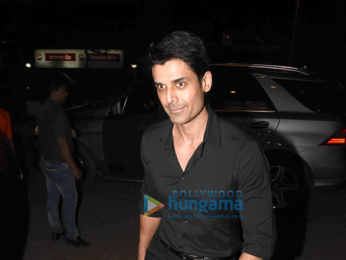 Farhan Akhtar and Amit Gaur snapped at Radio Bar