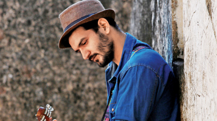 Gajendra Verma’s Shape Of You, Mann Mera & A R Rahman Mashup Is Your Next PLAYLIST TOPPER Gajendra Verma’s Shape Of You, Mann Mera & A R Rahman Mashup Is Your Next PLAYLIST TOPPER