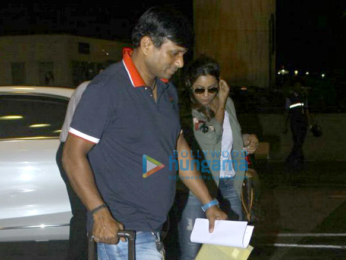 Gauri Khan departs for London