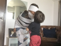 Check out: Gauri Khan dresses up as ‘The Mummy’