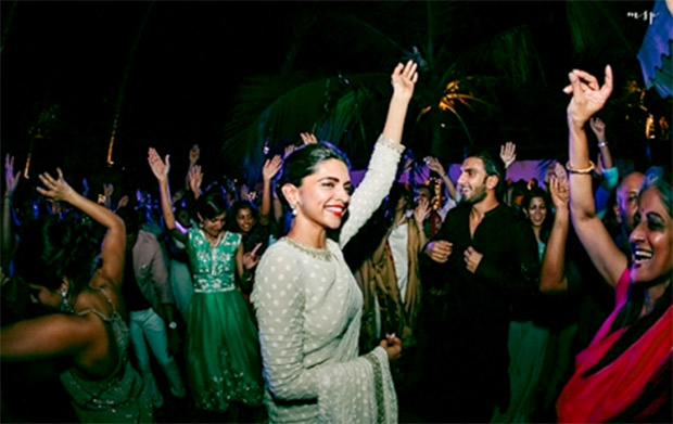 here are unseen pictures of deepika padukone and ranveer singh at a wedding 3
