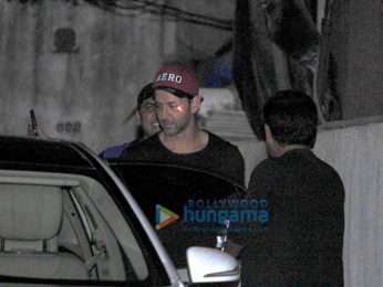 Hrithik Roshan snapped in Bandra