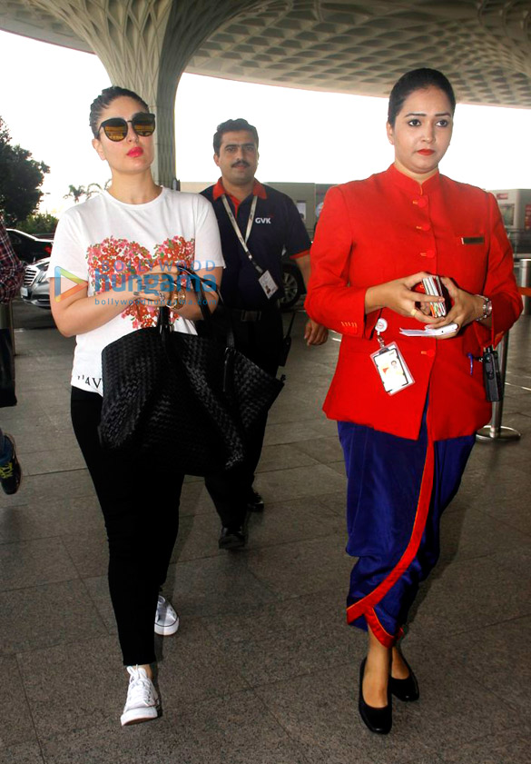 kareena kapoor khan and preity zinta snapped at the airport 3