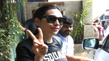 Karisma Kapoor & Anu Diwan snapped post lunch at Pali Village Cafe