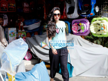 Karisma Kapoor snapped shopping in Bandra
