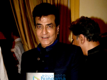Salman Khan, Dharmendra & Jeetendra grace the launch of Asha Parekh's book 'The Hit Girl'