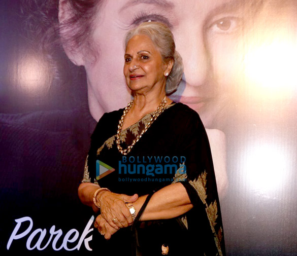 salman khan dharmendra jeetendra grace the launch of asha parekhs book the hit girl 4