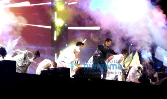 salman khan rehearsing for dabangg tour hungama in hong kong 4