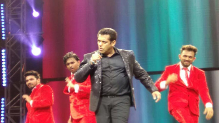 Salman Khan’s HEARTFELT commitment to fans & why he never wants to disappoint them Salman Khan’s HEARTFELT commitment to fans & why he never wants to disappoint them