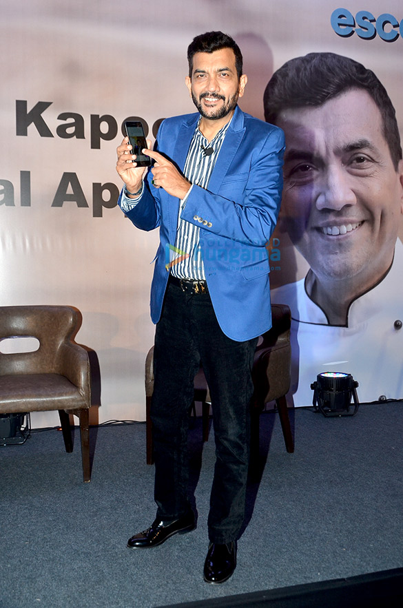 sanjeev kapoor launches his own mobile app 6