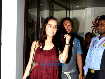 Shraddha Kapoor snapped post her dinner at 'Bastian'