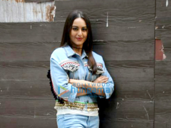 Sonakshi Sinha snapped at 'Noor' promotions