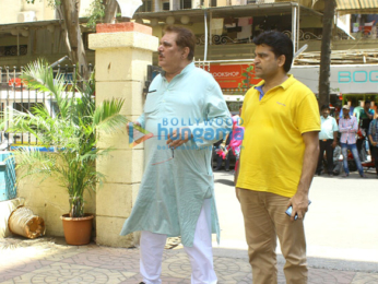 Aamir Khan, Kiran Rao, Kajol and others attend Reema Lagoo's funeral