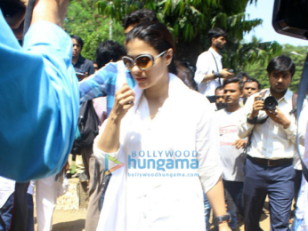 Aamir Khan, Kiran Rao, Kajol and others attend Reema Lagoo's funeral