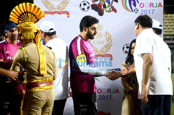 abhishek bachchan and ranbir kapoor play a friendly football match with the cisf personnels 39