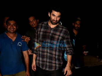 Aditya Roy Kapur snapped post partying with close friends