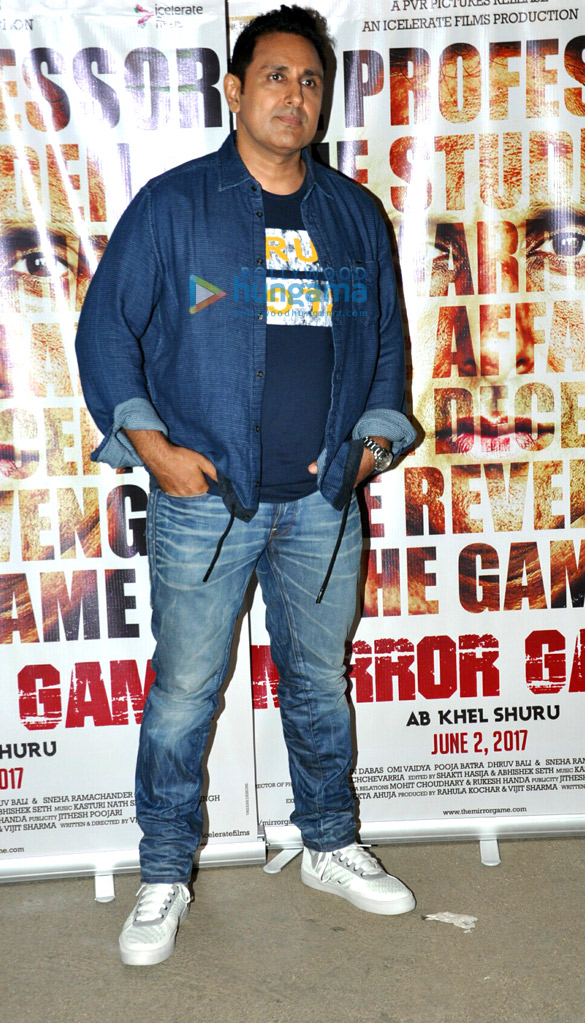 akshay kumar and others grace the screening of mirror game 3
