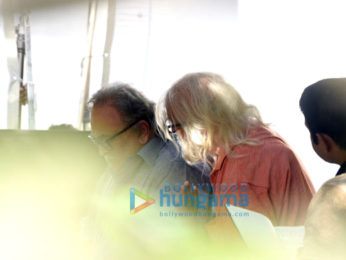 Amitabh Bachchan snapped on the sets of 102 Not Out in Bandra