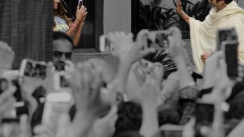 This moment between Amitabh Bachchan waving at daughter Shweta Bachchan Nanda is adorable