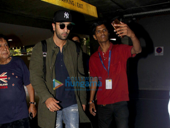 Anushka Sharma, Virat Kohli, Ranbir Kapoor, Kangna Ranaut and others snapped at the airport