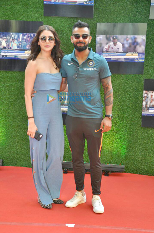 anushka sharma and cricketer virat kohli pose with sachin tendulkar at the premiere of sachin a billion dreams 5