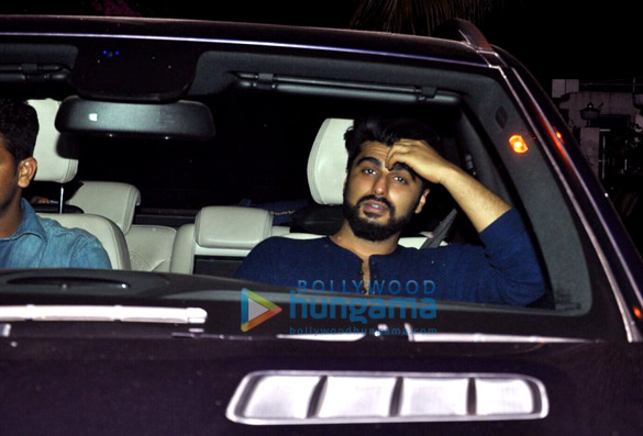 arjun kapoor and aditya roy kapoor snapped at mohit suris house 2